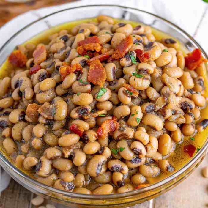 How to cook black eyed peas southern style